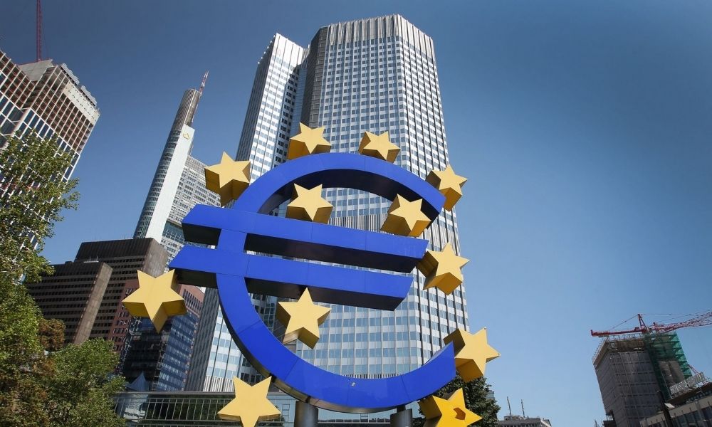 EUR quyết định tỷ giá của Ngân hàng Trung ương châu Âu (DEC)
