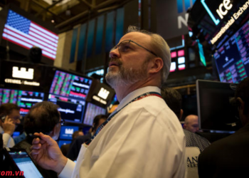 Chứng khoán Mỹ giảm khi đóng cửa giao dịch - Dow Jones giảm 1,01%