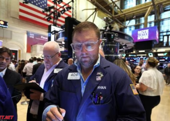 Chứng khoán Mỹ hỗn hợp khi kết thúc giao dịch - Dow Jones tăng 0,10%