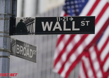 Cổ phiếu Hoa Kỳ giảm nhẹ sau vòng báo cáo thu nhập bận rộn